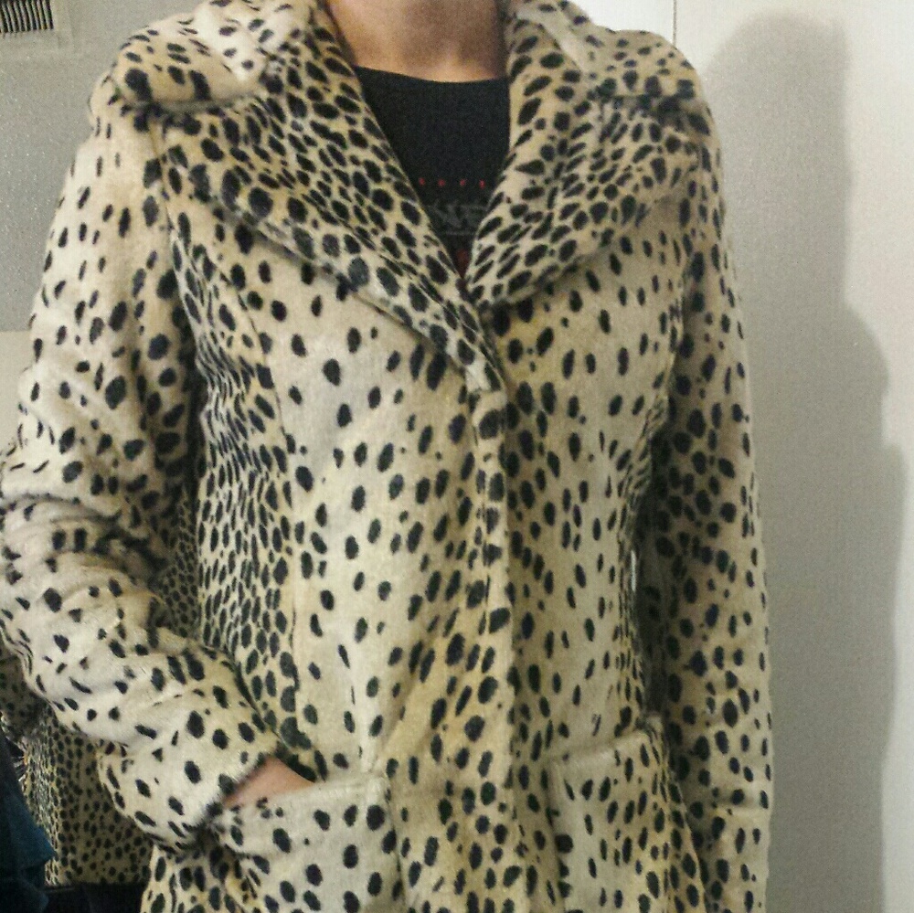 Authentic guess coat - Picture 5 of 5